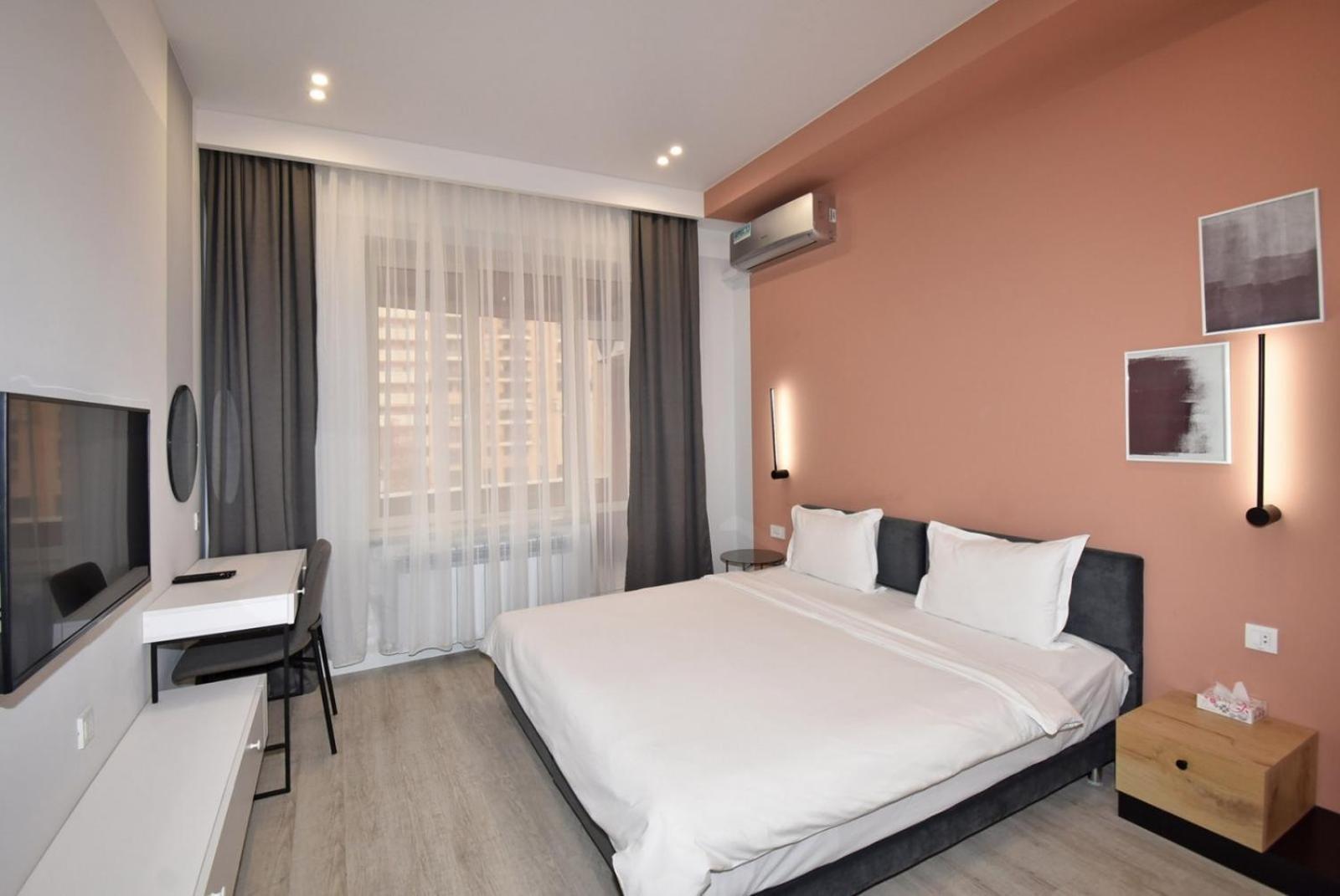 Sweet Home Apart-Hotel Yerevan Exterior photo