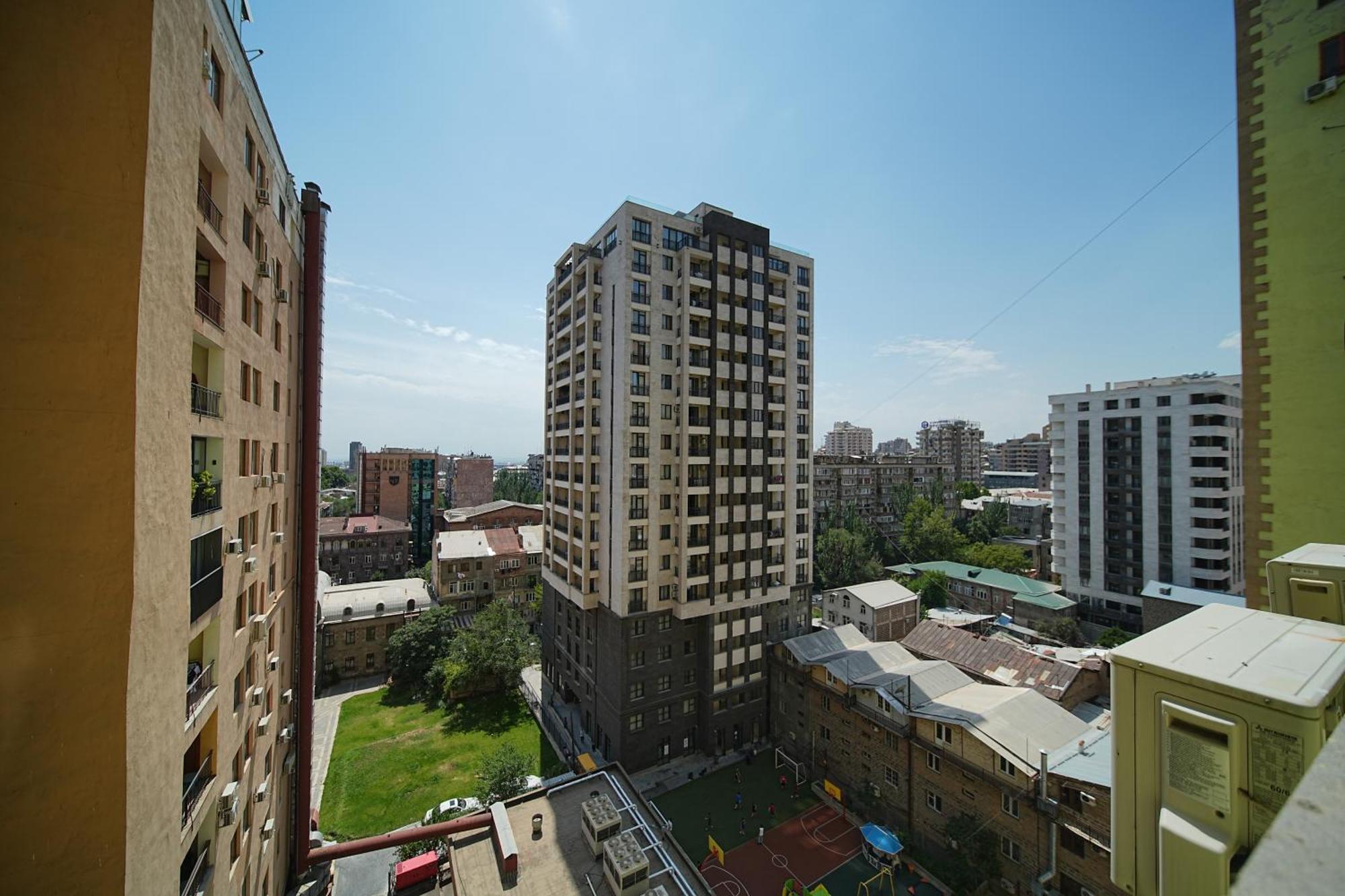 Sweet Home Apart-Hotel Yerevan Exterior photo